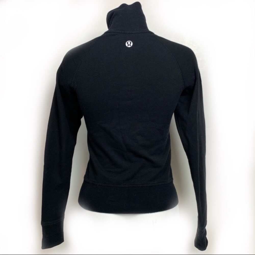 Lululemon Size 4 Define Jacket Used Condition